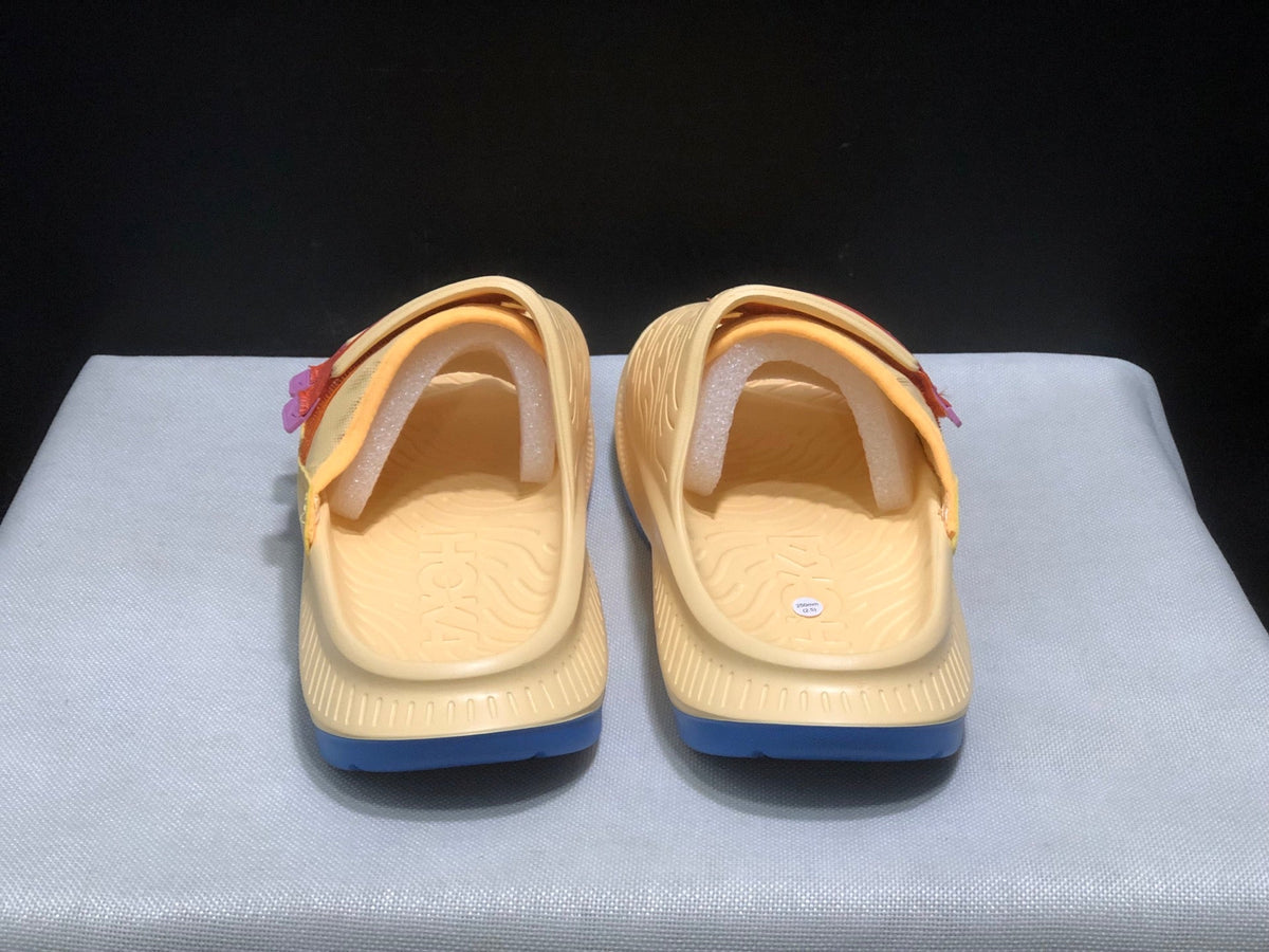 WTAPS x  HOKA ONE ONE ORA Luxe