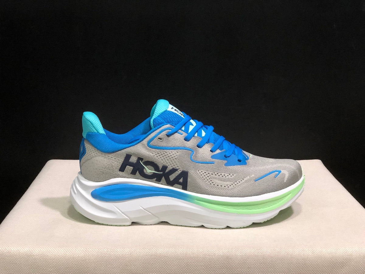 HOKA ONE ONE Clifton 10